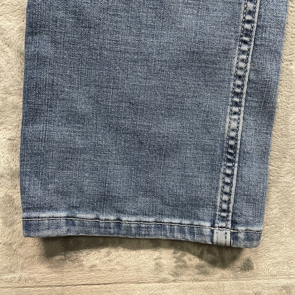Wrangler Womens Boot Cut Jeans Embroidered Medium Wash Denim Size 7x36 - Picture 6 of 12